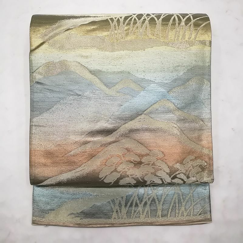 袋帯 六通柄 正絹 多色使い地に風景柄 フォーマル用_画像1