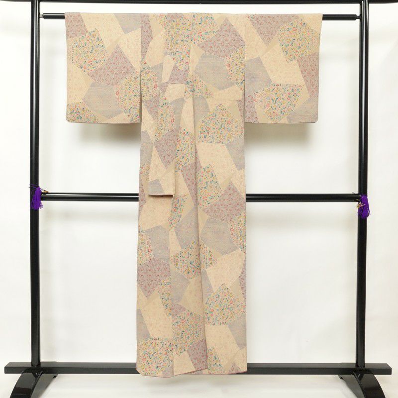 小紋 縮緬 正絹 幾何学柄・抽象柄 袷仕立て ベージュ_画像2