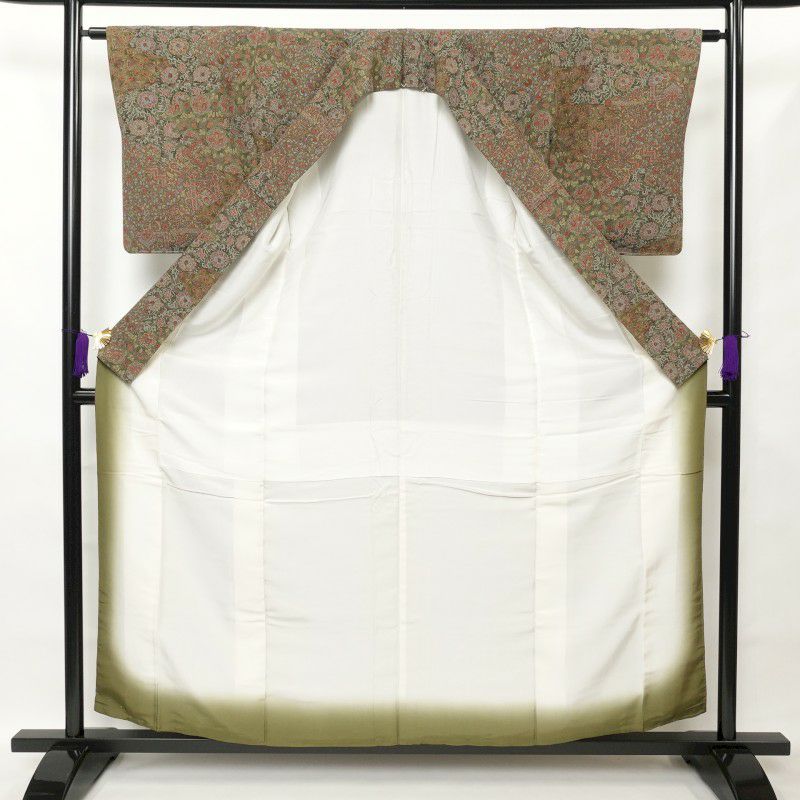 小紋 美品 縮緬 しつけ糸付き 正絹 幾何学柄・抽象柄 袷仕立て 緑・うぐいす色_画像3