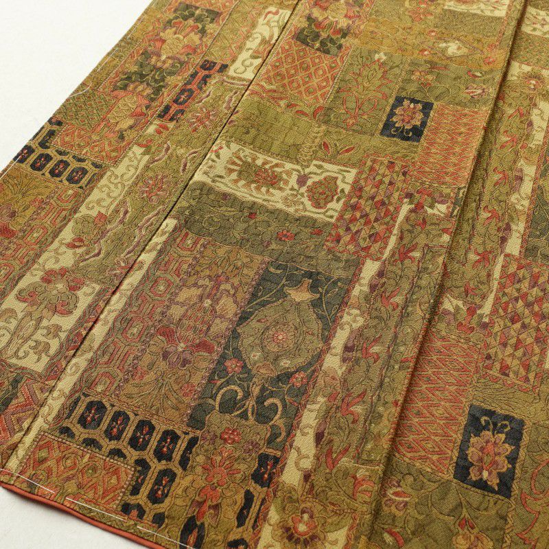 小紋 美品 縮緬 しつけ糸付き 正絹 幾何学柄・抽象柄 袷仕立て 黄・黄土色_画像4