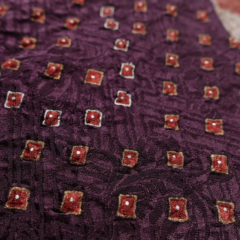 付け下げ しつけ糸付き 正絹 古典柄 袷仕立て 紫・藤色_画像11