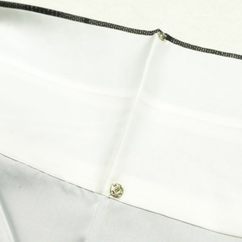 大島紬 良品 証紙なし しつけ糸付き 正絹 やまと謹製 幾何学柄・抽象柄 袷仕立て グレー_画像27