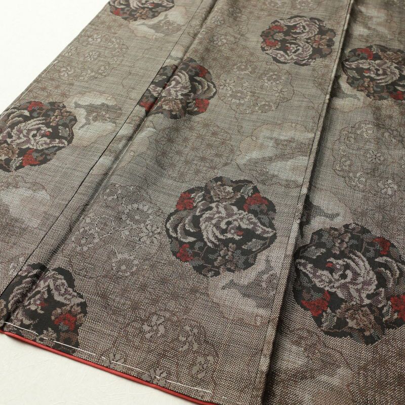 紬 美品 しつけ糸付き 正絹 幾何学柄・抽象柄 袷仕立て 茶_画像3