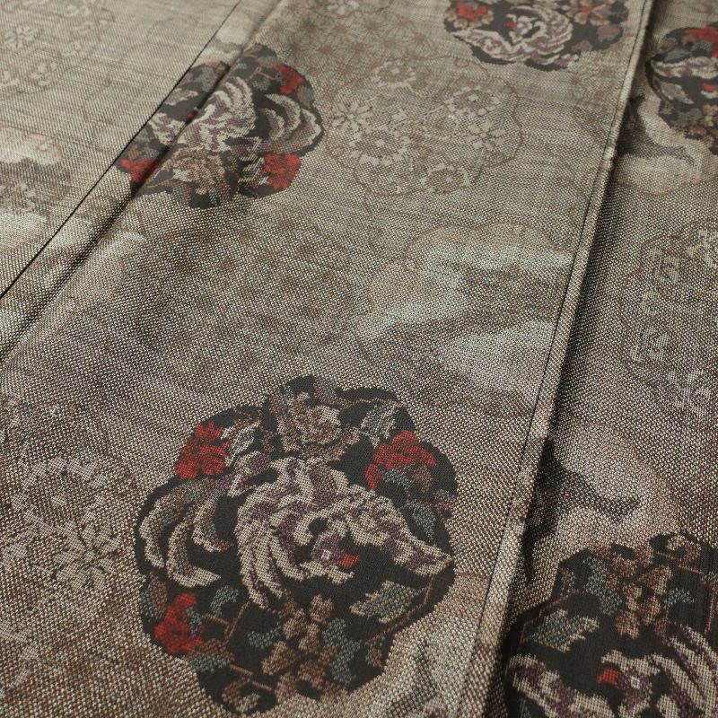 紬 美品 しつけ糸付き 正絹 幾何学柄・抽象柄 袷仕立て 茶_画像4