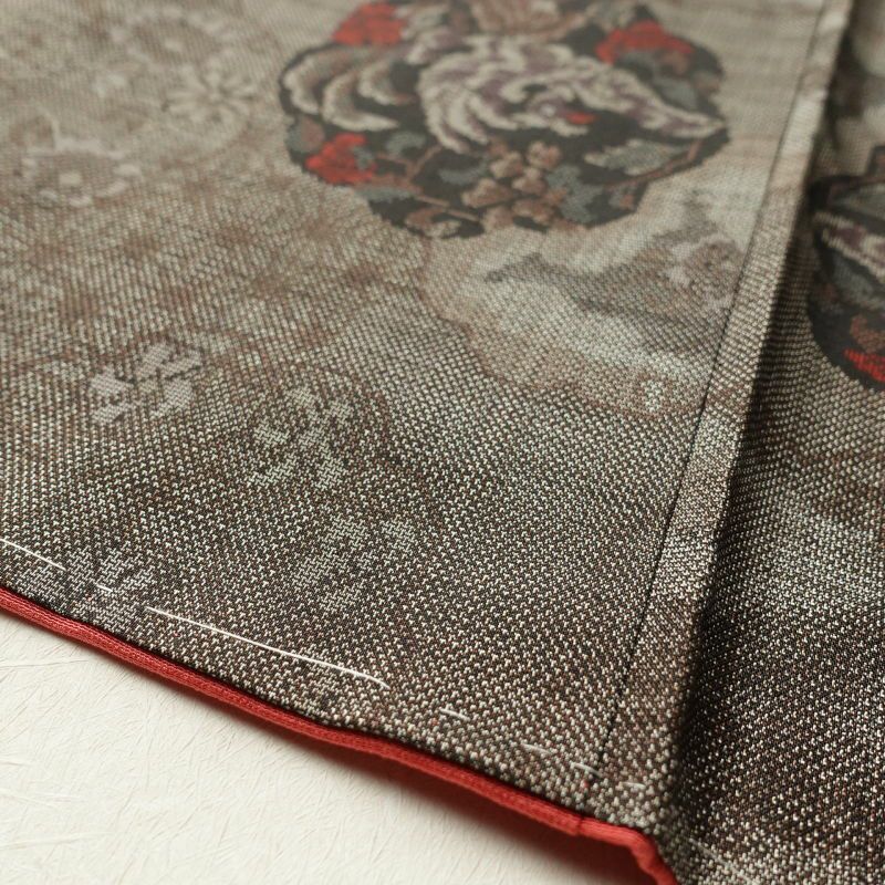 紬 美品 しつけ糸付き 正絹 幾何学柄・抽象柄 袷仕立て 茶_画像8