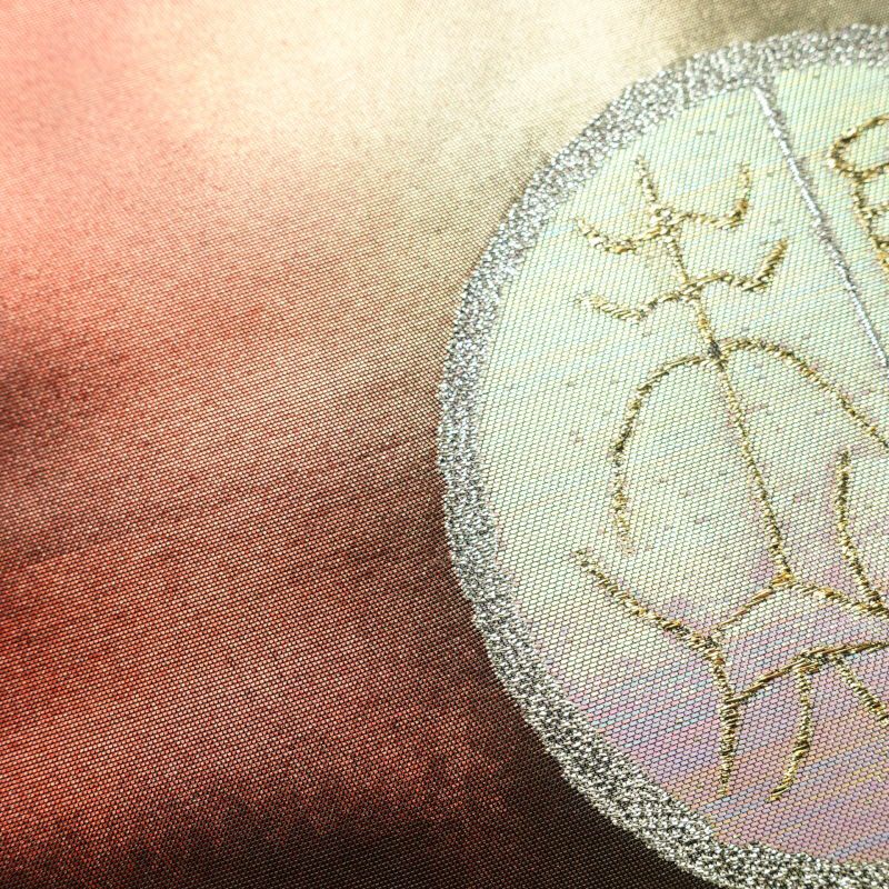 袋帯 六通柄 楼蘭箔 伝統工芸士 山野忠雄フォーマル用 正絹 幾何学柄・抽象柄 多色使い_画像3