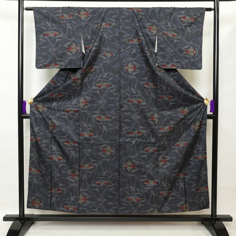 紬 正絹 幾何学柄・抽象柄 袷仕立て 青・紺 身丈155.5cm 裄丈63.5cm