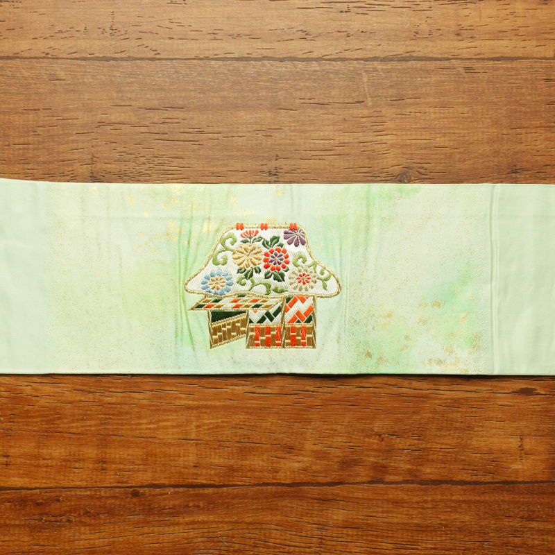 名古屋帯 太鼓柄 良品 しつけ糸付き 正絹 古典柄 名古屋仕立て 緑・うぐいす色_画像17