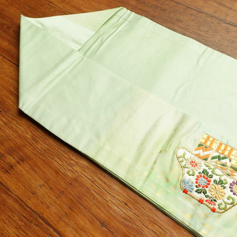 名古屋帯 太鼓柄 良品 しつけ糸付き 正絹 古典柄 名古屋仕立て 緑・うぐいす色_画像28