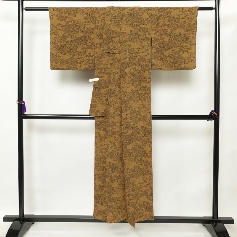 単衣 小紋 美品 縮緬 正絹 古典柄 単衣仕立て 黄・黄土色_画像2