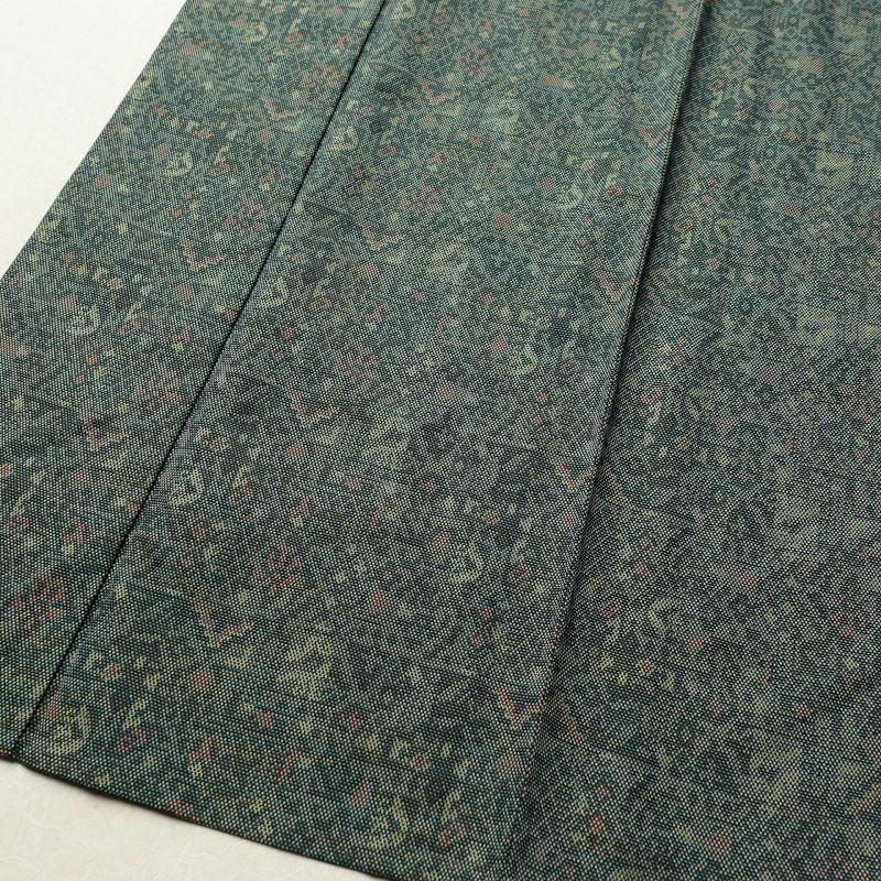 単衣 紬 良品 正絹 背伏せ付き 幾何学柄・抽象柄 単衣 緑・うぐいす色_画像4