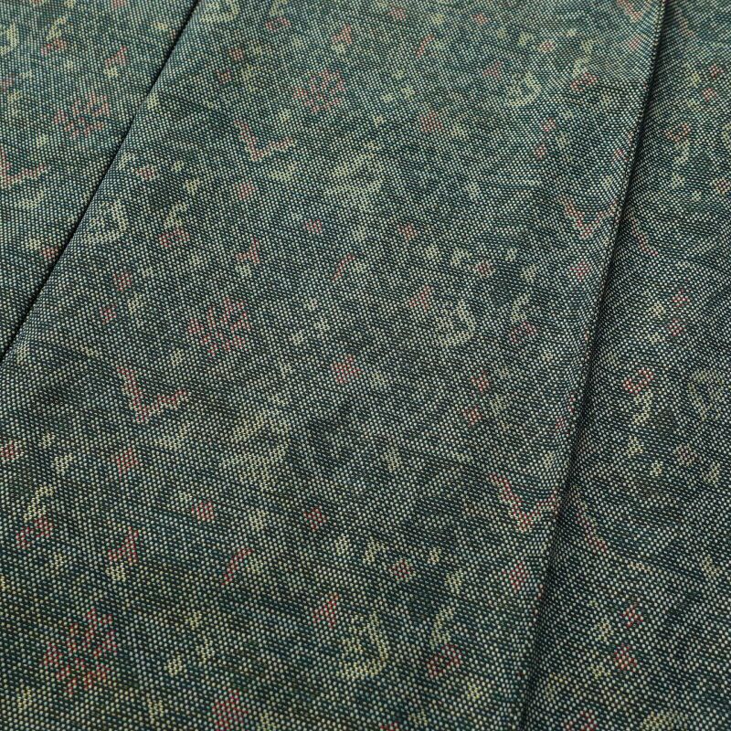 単衣 紬 良品 正絹 背伏せ付き 幾何学柄・抽象柄 単衣 緑・うぐいす色_画像5