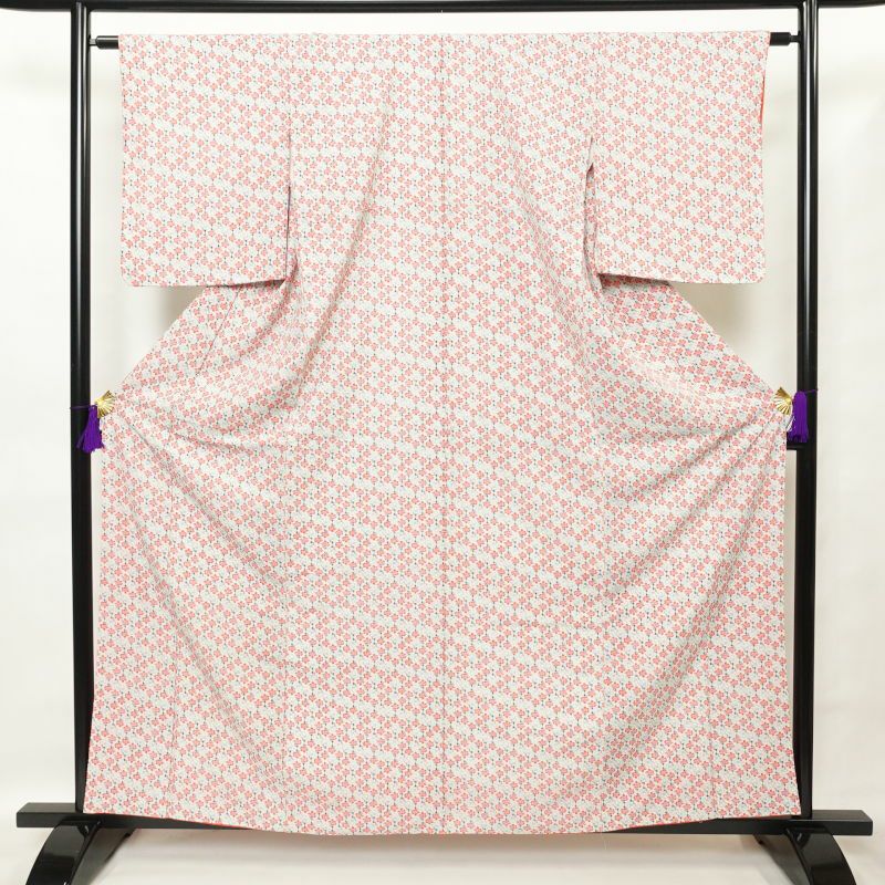 小紋 縮緬 正絹 花柄 袷仕立て 薄い色 緑・うぐいす色 ほぼ白色_画像1