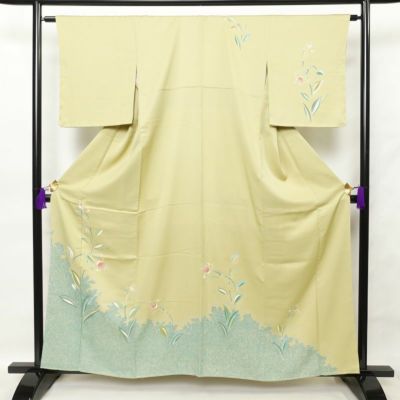 訪問着 しつけ糸付き 正絹 木の葉・植物柄 身丈158.5cm 裄丈64cm 袷仕立て 緑・うぐいす色