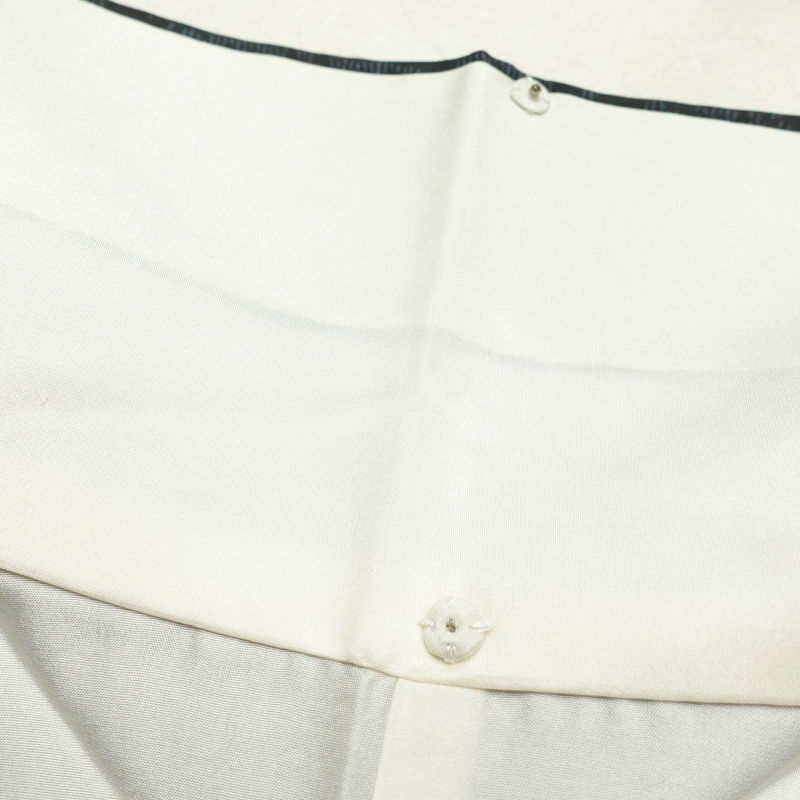 紬 良品 正絹 花柄 袷仕立て 黒地 青・紺 大きいサイズ_画像28