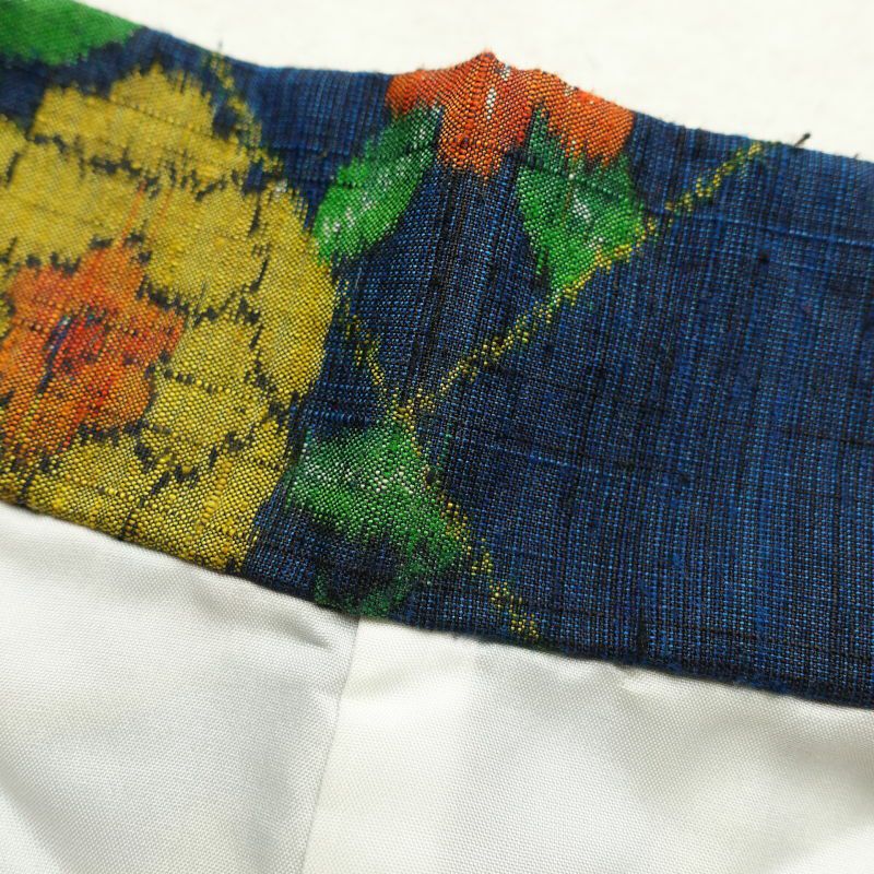 本真綿紬 紬 美品 証紙あり しつけ糸付き 正絹 幾何学柄・抽象柄 袷仕立て 青・紺_画像26