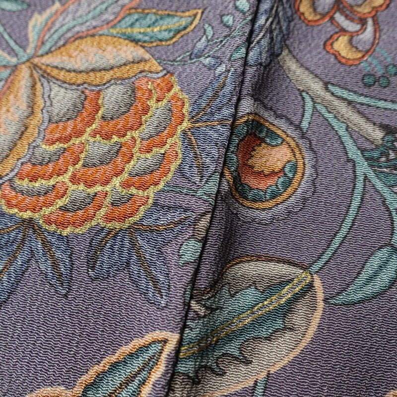 小紋 美品 しつけ糸付き 縮緬 正絹 幾何学柄・抽象柄 袷仕立て 紫・藤色_画像11