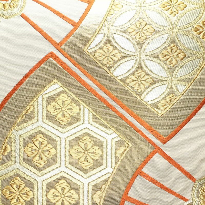 袋帯 六通柄 振袖用 正絹 古典柄 扇子 クリーム_画像2