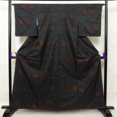 大島紬 証紙なし 正絹 古典柄 袷仕立て 身丈159cm 裄丈65cm 青・紺 | M