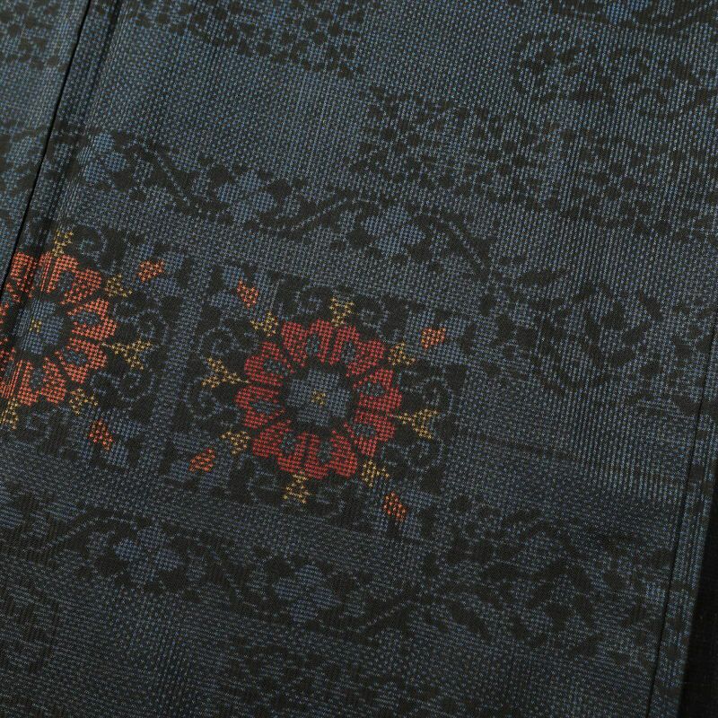 紬 良品 しつけ糸付き 正絹 幾何学柄・抽象柄 袷仕立て 青・紺_画像6