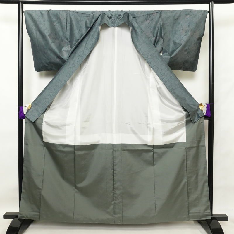 紬 良品 正絹 木の葉・植物柄 袷仕立て 緑・うぐいす色_画像3