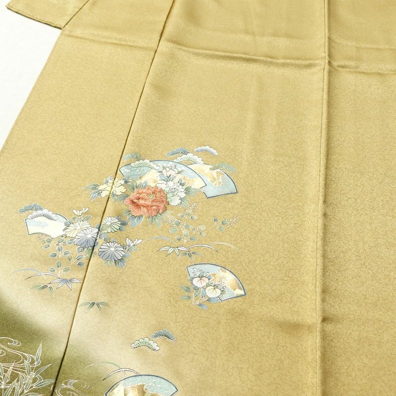 付け下げ 美品 正絹 箔 金彩 刺繍 古典柄 袷仕立て 黄・黄土色_画像5