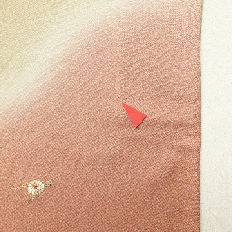 付け下げ 良品 天目染 共八掛 正絹 刺繍 金彩 花柄 袷仕立て 緑・うぐいす色_画像30