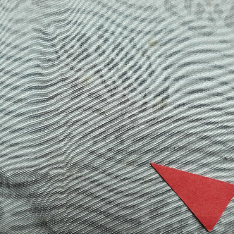 男性用 襦袢 良品 しつけ糸付き 正絹 身丈133cm 裄丈69.5cm 幾何学柄・抽象柄 袖無双・胴抜き グレー_画像23