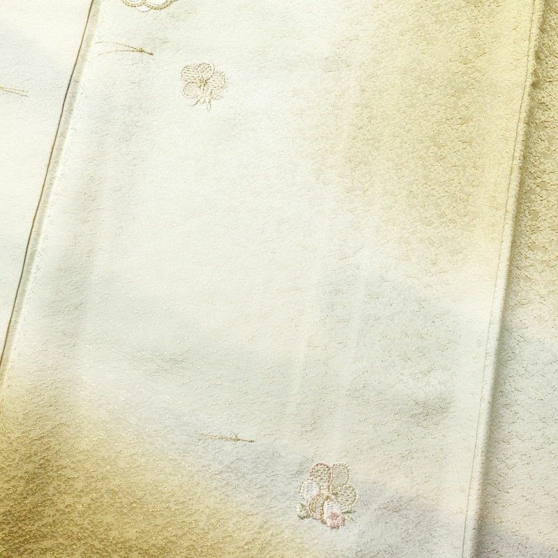 付け下げ 良品 正絹 刺繍 花柄 附下 身丈159cm 裄丈62.5cm 袷仕立て 黄・黄土色_画像6