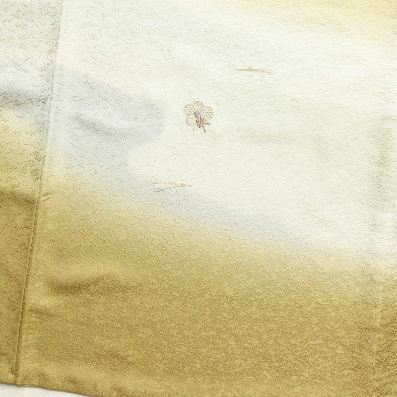 付け下げ 良品 正絹 刺繍 花柄 附下 身丈159cm 裄丈62.5cm 袷仕立て 黄・黄土色_画像15