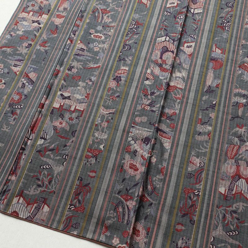 小紋 良品 紬生地 正絹 紬地 古典柄 身丈158cm 裄丈65cm 袷仕立て 緑・うぐいす色_画像4