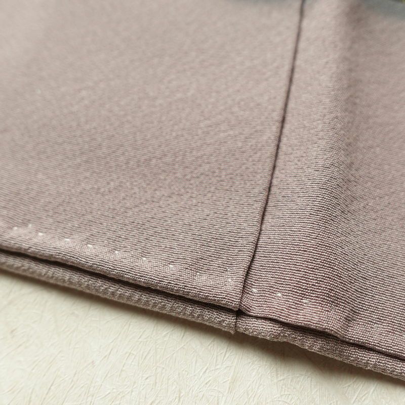 訪問着 一つ紋付き 縮緬 正絹 箔 風景柄 身丈156cm 裄丈63cm 共八掛 袷仕立て 紫・藤色_画像12