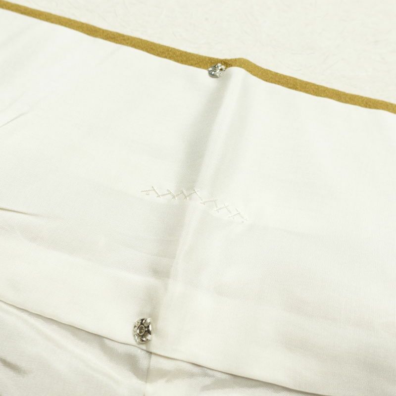 色無地 良品 一つ紋付き 縮緬 正絹 共八掛 身丈165cm 裄丈67cm 無地 袷仕立て 黄・黄土色_画像24