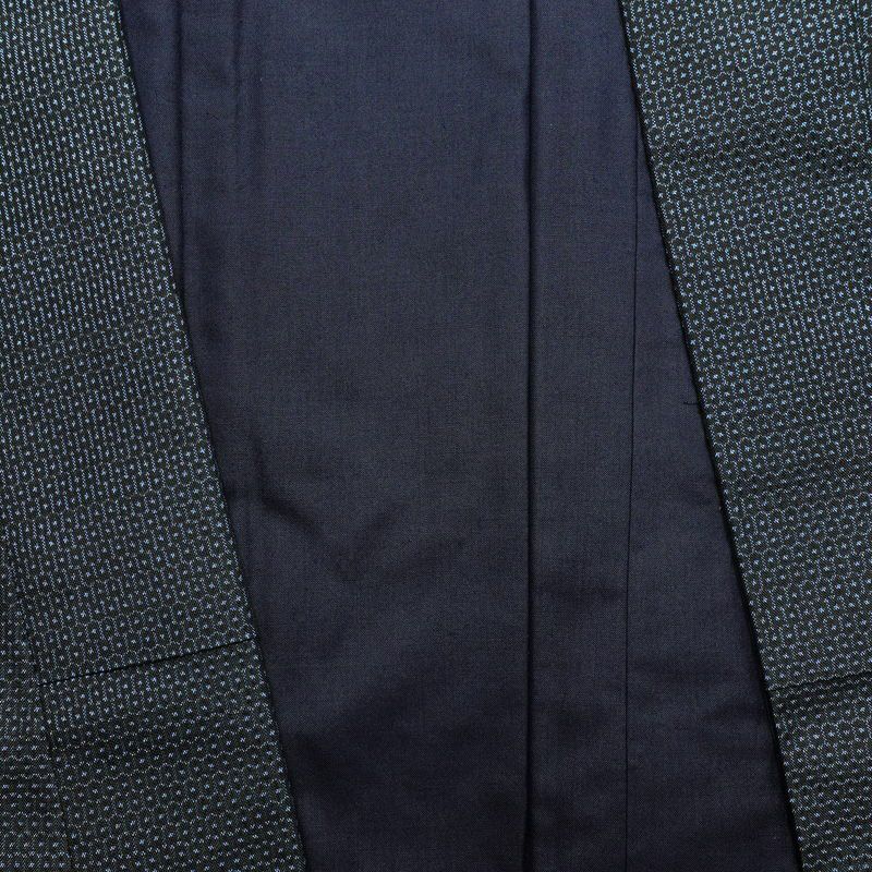 男性用 着物 紬 良品 正絹 亀甲柄 袷仕立て 身丈152cm 裄丈72cm 青・紺_画像25