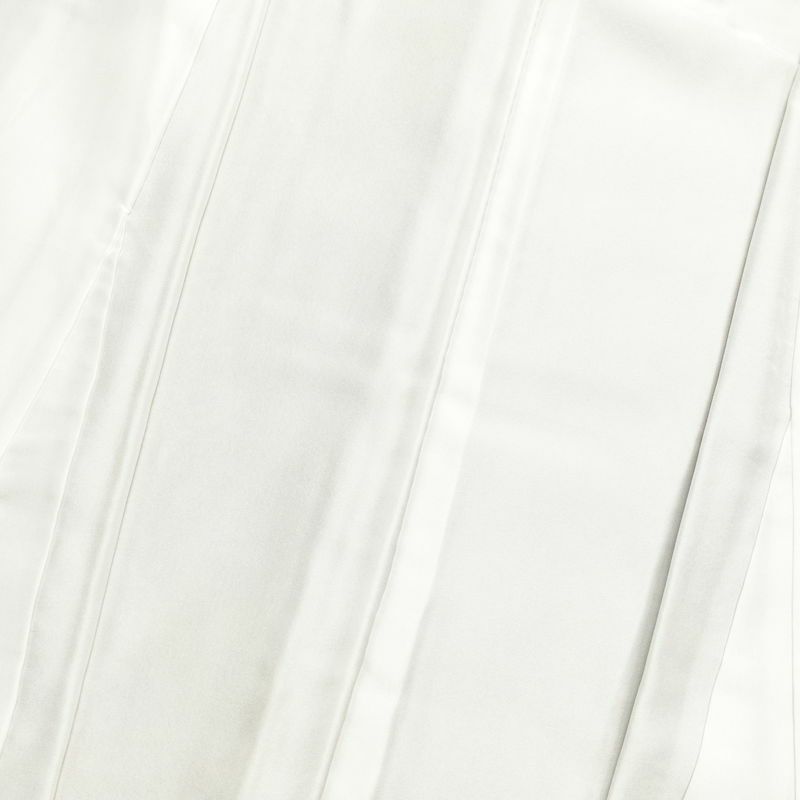 小紋 美品 しつけ糸付き 縮緬 正絹 幾何学柄・抽象柄 身丈160cm 裄丈67.5cm 袷仕立て 多色使い_画像24