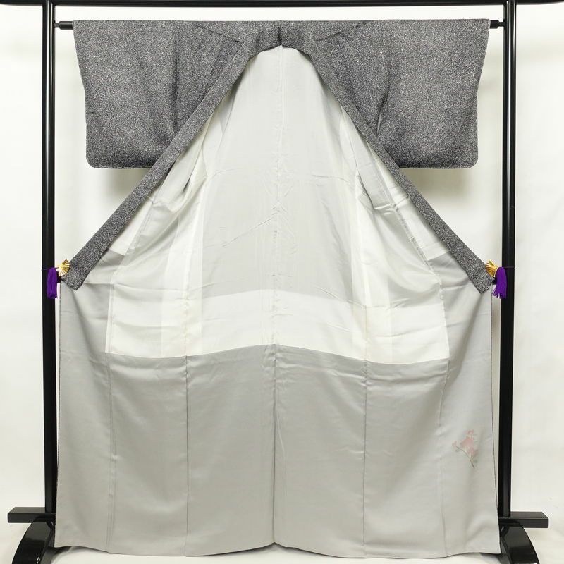 小紋 落款入り しつけ糸付き 縮緬 正絹 身丈167cm 裄丈63cm その他の柄 袷仕立て グレー_画像3