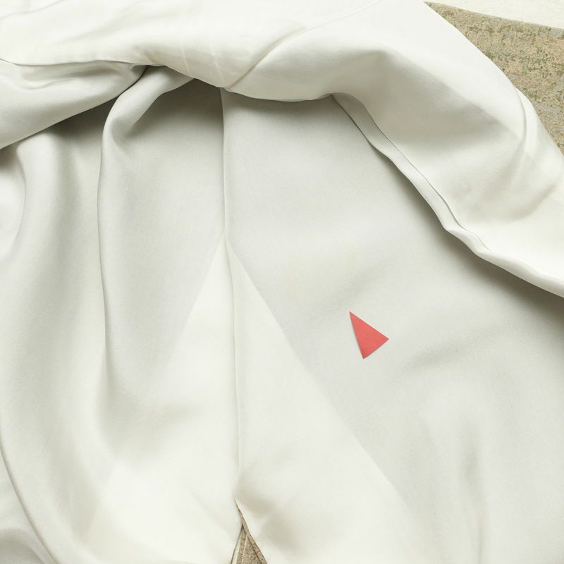 小紋 縮緬 正絹 幾何学柄・抽象柄 袷仕立て 身丈160.5cm 裄丈64.5cm ベージュ_画像28