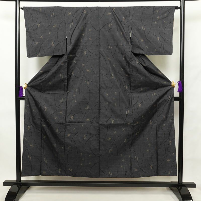 紬 正絹 木の葉・植物柄 紬着物 袷仕立て 身丈155cm 裄丈65cm 青・紺_画像1