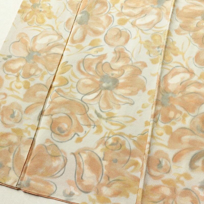 小紋 縮緬 正絹 花柄 袷仕立て 身丈161cm 裄丈63.5cm 着物 クリーム_画像4