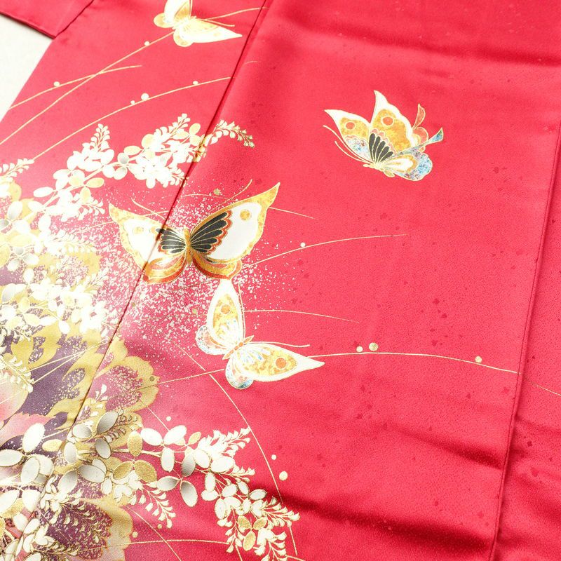振袖 正絹 蝶・昆虫柄 袷仕立て 身丈164cm 裄丈66.5cm 箔 金彩 赤 ピンク_画像5