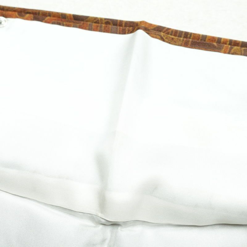 小紋 縮緬 正絹 幾何学柄・抽象柄 袷仕立て 身丈157.5cm 裄丈64cm 茶_画像17