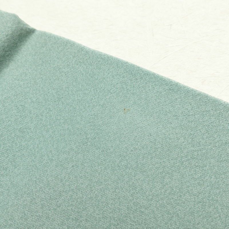 色留袖 五つ紋付き 比翼付き 縮緬 正絹 古典柄 袷仕立て 身丈162.5cm 裄丈66.5cm 着物 緑・うぐいす色_画像18