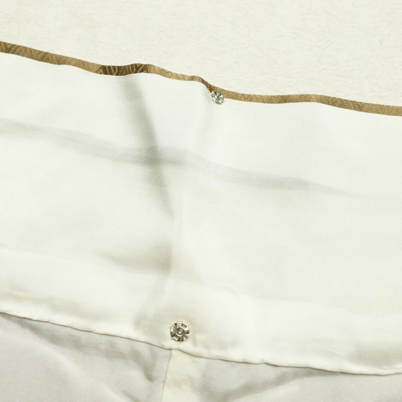 色留袖 良品 一つ紋付き 金駒刺繍 綸子 正絹 木の葉・植物柄 袷仕立て 身丈160cm 裄丈64cm 箔 黄・黄土色_画像19