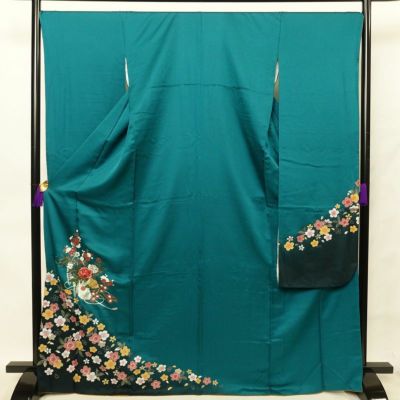 振袖 綸子 正絹 古典柄 金駒刺繍 袷仕立て 身丈167cm 裄丈70cm 金彩 桜