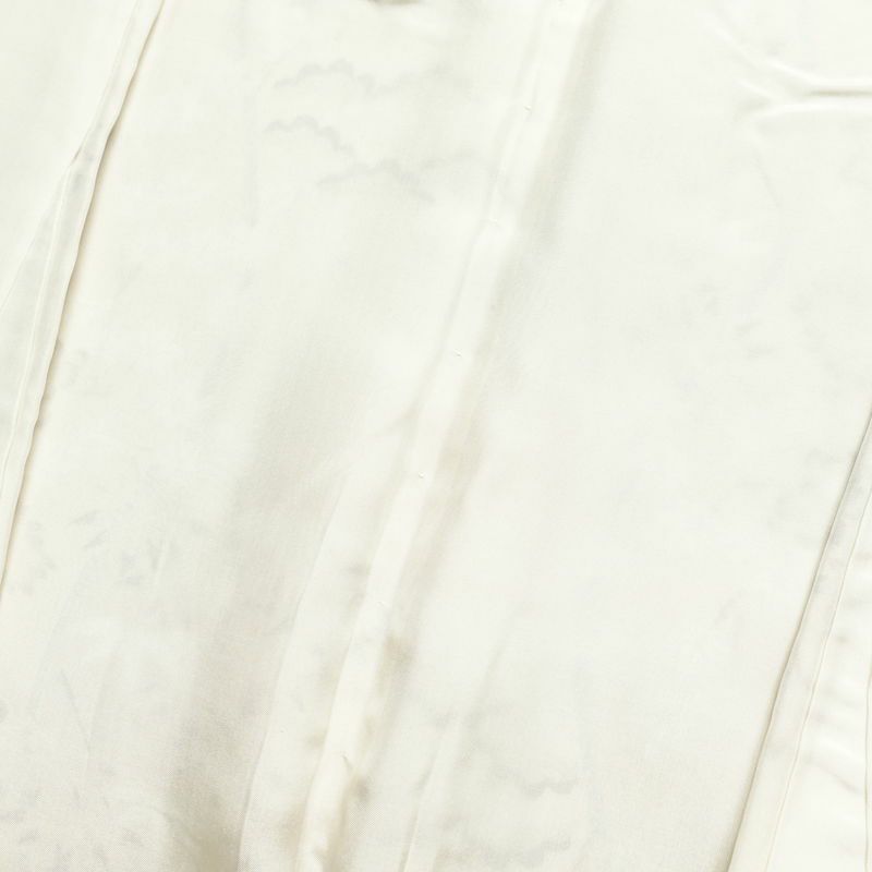 小紋 縮緬 正絹 古典柄 袷仕立て 身丈162cm 裄丈63cm 着物 クリーム_画像16