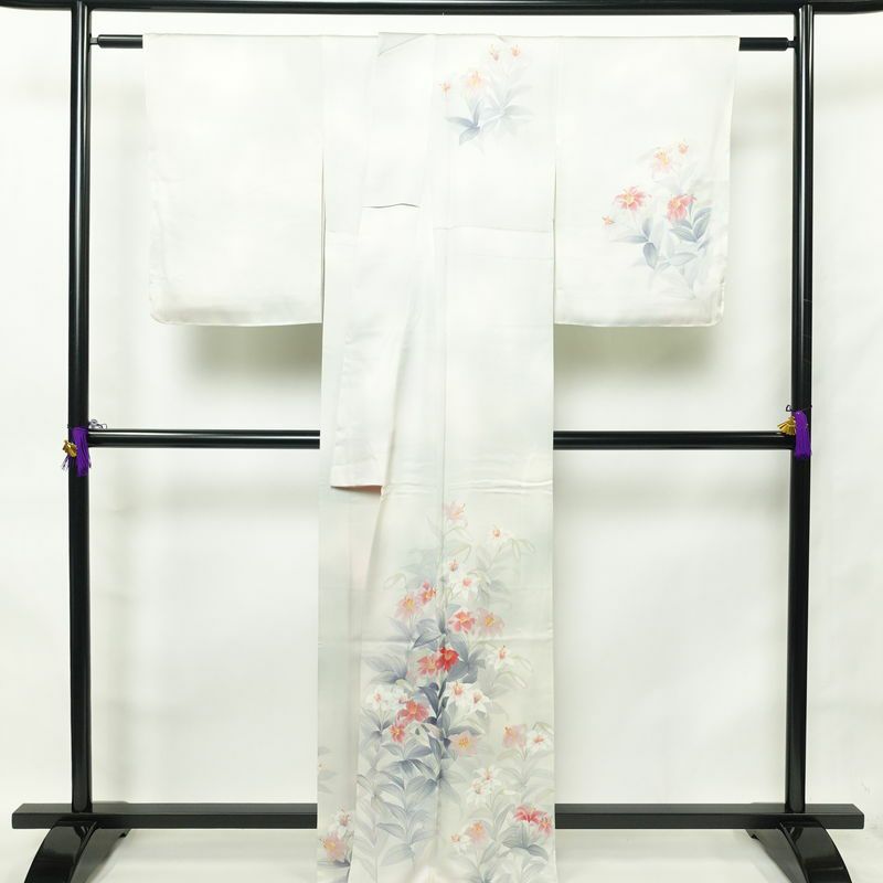 付け下げ 良品 手描き 李清 落款入り 正絹 花柄 袷仕立て 身丈167.5cm 裄丈67cm 附下 着物 青・紺_画像2