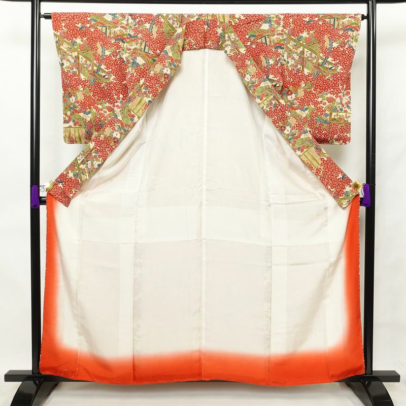 小紋 良品 しつけ糸付き 縮緬 総柄 正絹 古典柄 袷仕立て 身丈159.5cm 裄丈65cm 小紋着物 クリーム_画像3