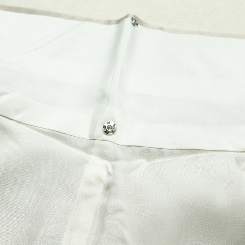 訪問着 良品 落款入り 一つ紋付き 正絹 綸子 風景柄 袷仕立て 身丈167.5cm 裄丈69.5cm 金彩 箔 紫・藤色_画像19