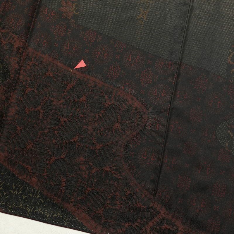 付け下げ 紬生地 良品 絞り 正絹 幾何学柄・抽象柄 袷仕立て 身丈158.5cm 裄丈63cm 着物 茶_画像10
