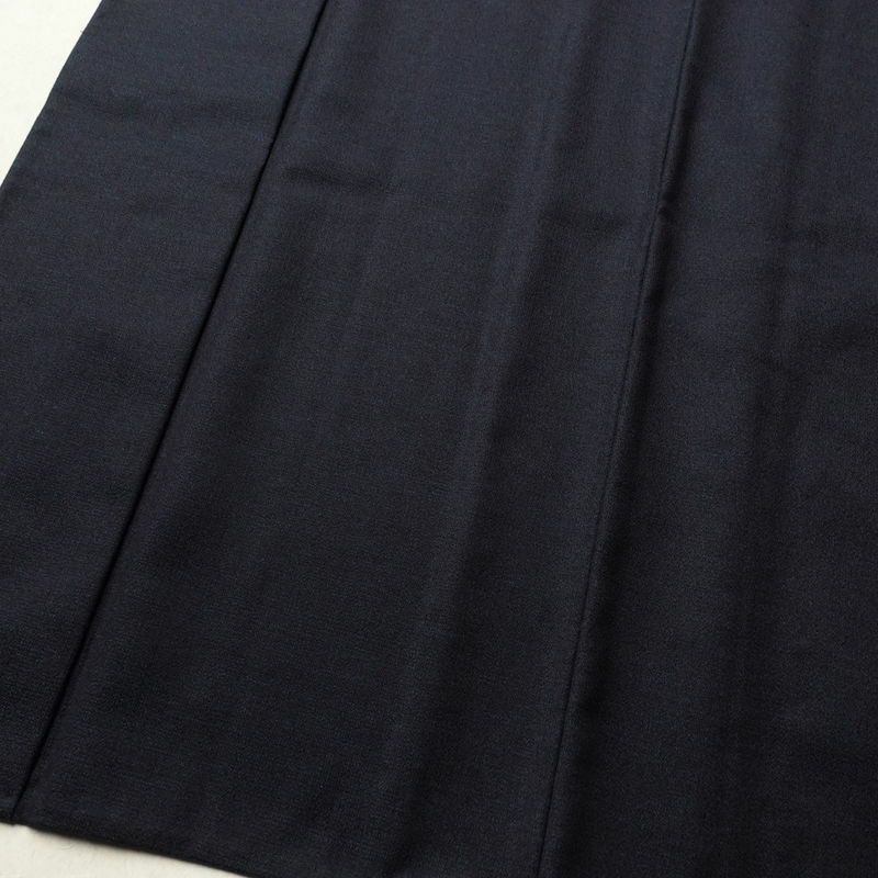 男性用 着物 良品 しつけ糸付き アンサンブル 4点セット セット品 ウール 無地 単衣仕立て 身丈135.5cm 裄丈64cm 青・紺_画像5